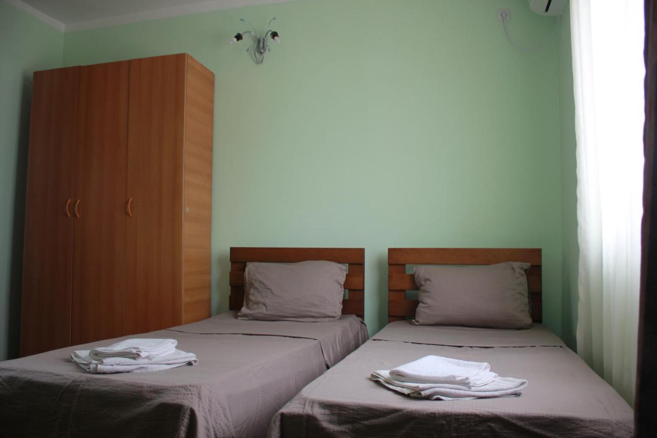 HOTEL PREMIUM, УРЕКИ ***